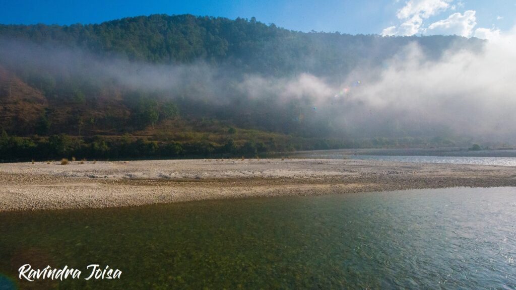 Punakha Mo Chu River early in the morning, view from campsite