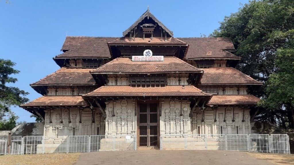 9th century Thrissur Temple - A temple like no other with unique architecture